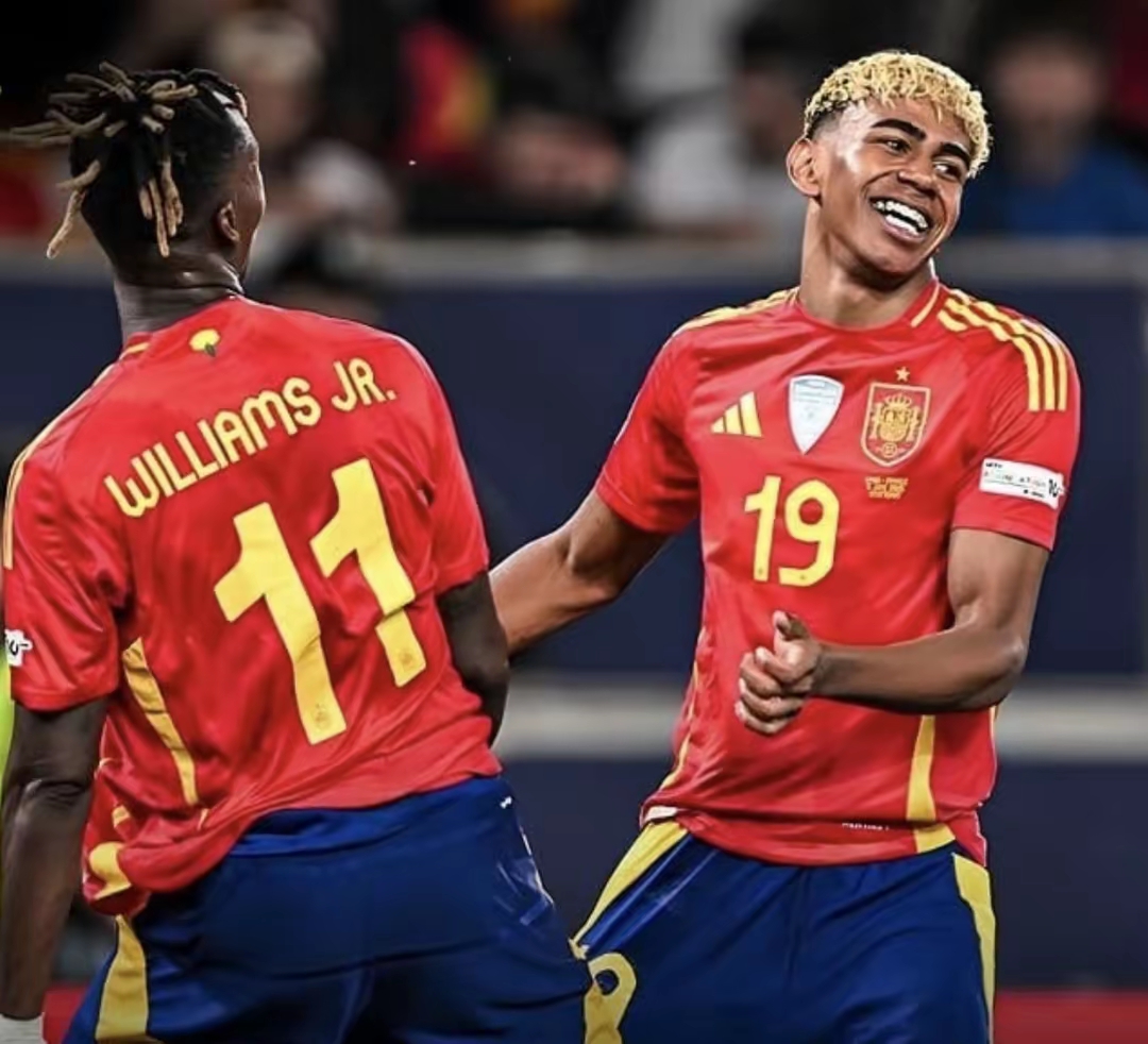 荷兰逆转葡萄牙，法比尼奥带队取胜