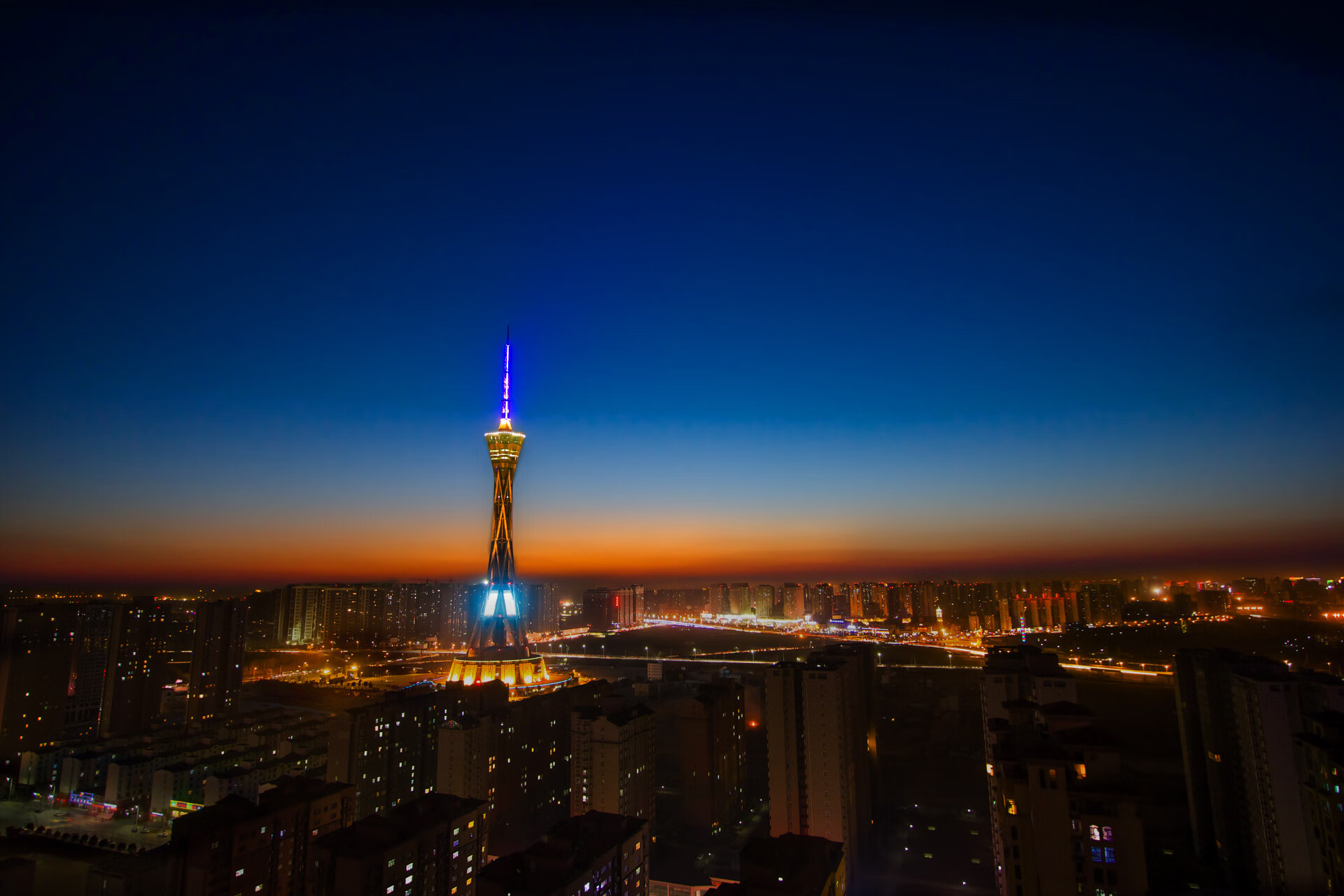 传奇回响,保罗掌控终章,活塞绝杀雄鹿惊艳联盟