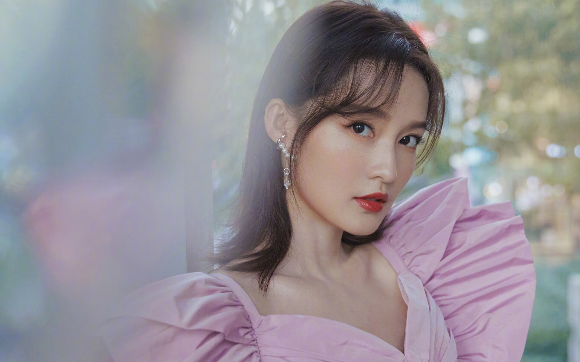 油门与禁区齐鸣,当F1揭幕战听见了塞维利亚的叹息