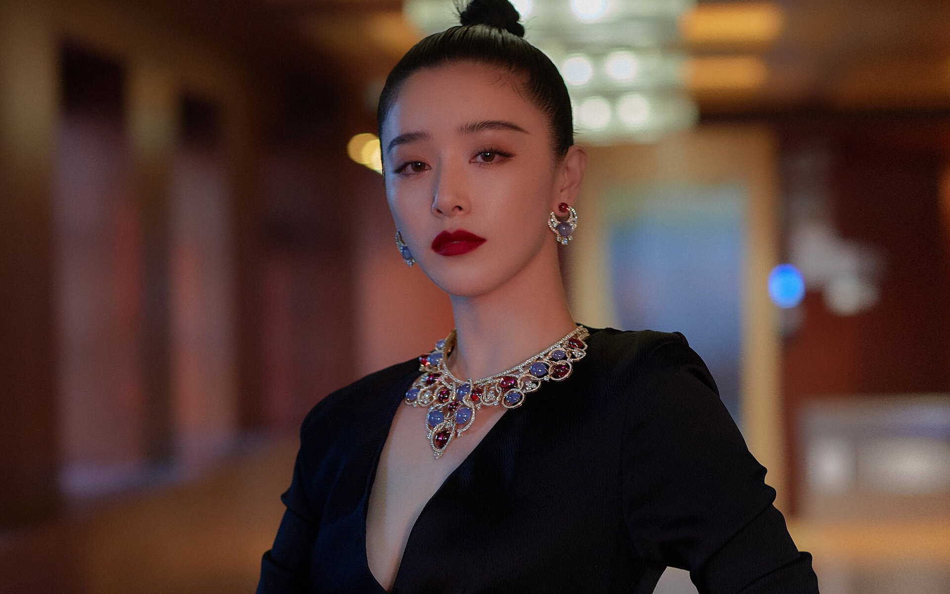 首先,我们来扩展思维,拟定一个文章标题